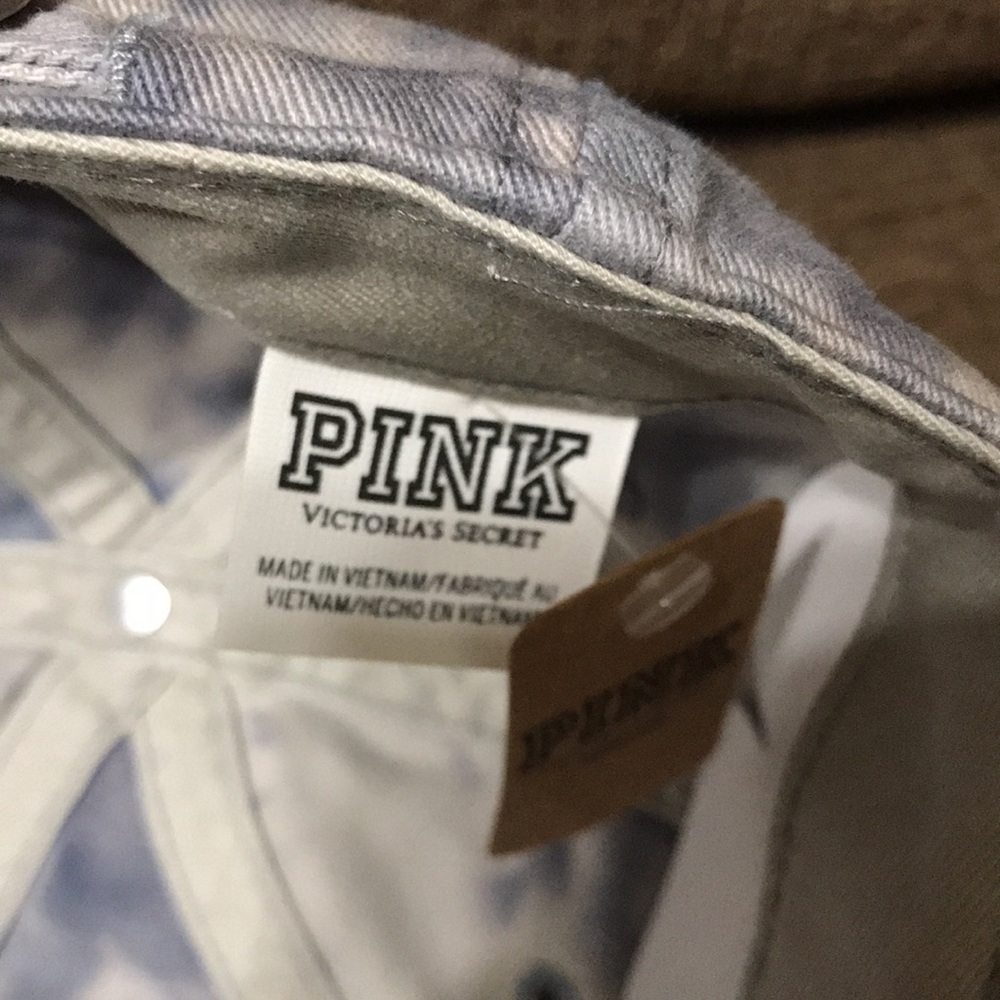 Pink hat - Picture 6 of 7